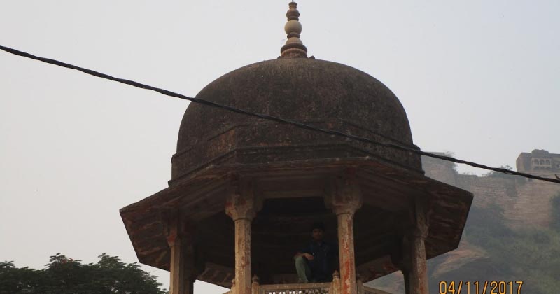 ग्वालियर #2 : बस स्टैंड से किला गेट तक 