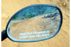 ` डोक्यालिटी ` | अनाकलनीय