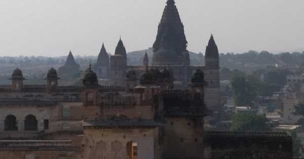   झाँसी और ओरछा की घुमक्कड़ी #4: ओरछा किला 