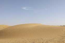 जोधपुर जैसलमेर की घुमक्कड़ी #5: अज्ञात गाँव,एक राष्ट्रीय उद्यान की तलाश, सम के टीले, चाय के घूँट और रात का आराम