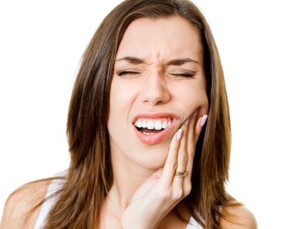 दांतों में पायरिया के लक्षण कारण और 7 सफल घरेलू उपचार