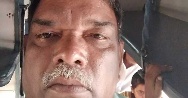  रणधीर सिंह सुमन एडवोकेट बाराबंकी मोबाइल नंबर 9450195427 पर सम्पर्क करें 