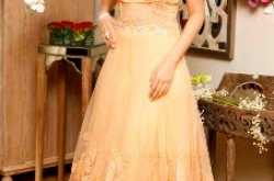  Bollywood Celeb Spotted: Ishqedarriyaan Actors Mahaakshay & Evelyn Sharma Offer Prayers at Siddhivinayak Temple