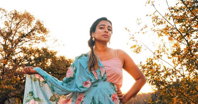 {F.A.S.H.I.O.N} Namaste PASHA