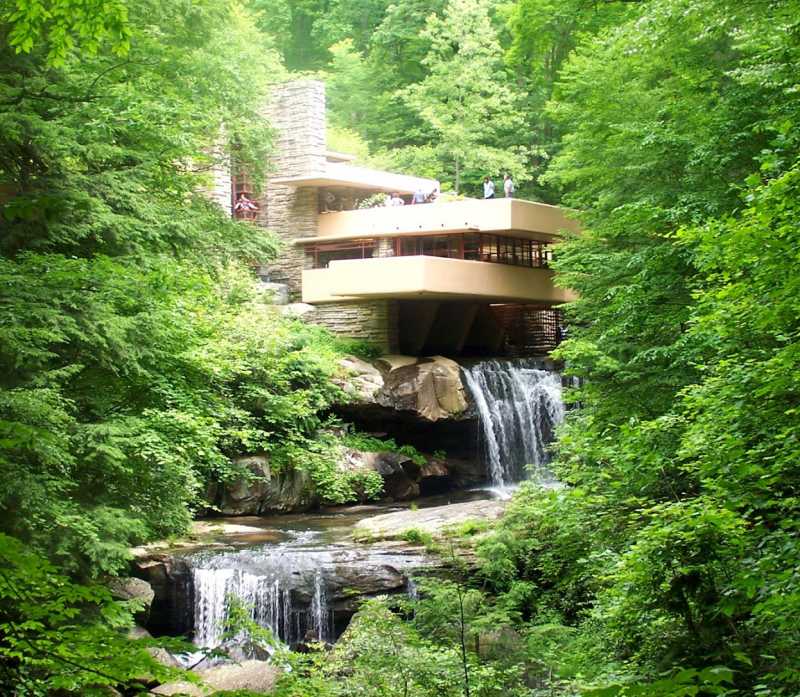 ফলিং ওয়াটার্স -আধুনিক স্থাপত্যের এক বিস্ময় ( Fallingwater -  Frank Lloyd Wright)