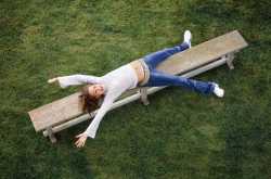  Girls Spreading Legs &raquo; Women Spreading Legs 