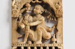  Ivory Plaque with Lovemaking Couple - Circa 15th-16th Century - Old Indian Arts