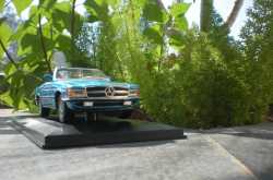  Mercedes Benz 450 SL - 1:36 (Bburago)