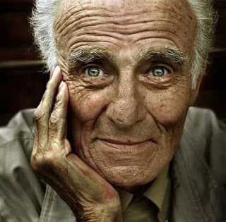 भगवान की गोद | Motivational Story Showing God Help Us