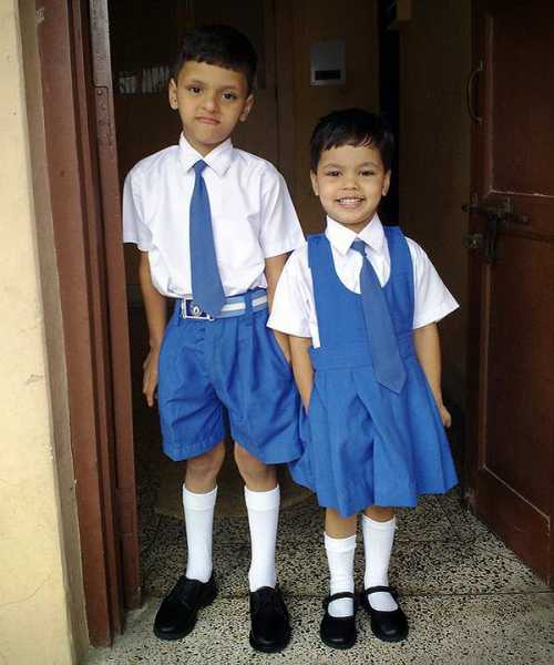 निष्ठा की नई यूनिफॉर्म... (Nishtha