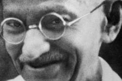  Othello and غالب:  A soliloquy