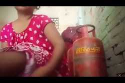 கேமரா திரும்பி வந்து, இந்த அத்தை எவ்வாறு வேலை செய்தது என்பதை மறந்துவிட்டு, குழந்தைகளைத் திறக்காதீர்கள் • Say Me Tech