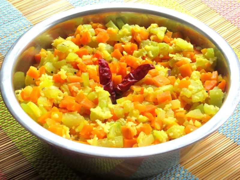  Simple Seeme Badanekai /  Chow Chow And Carrot Palya