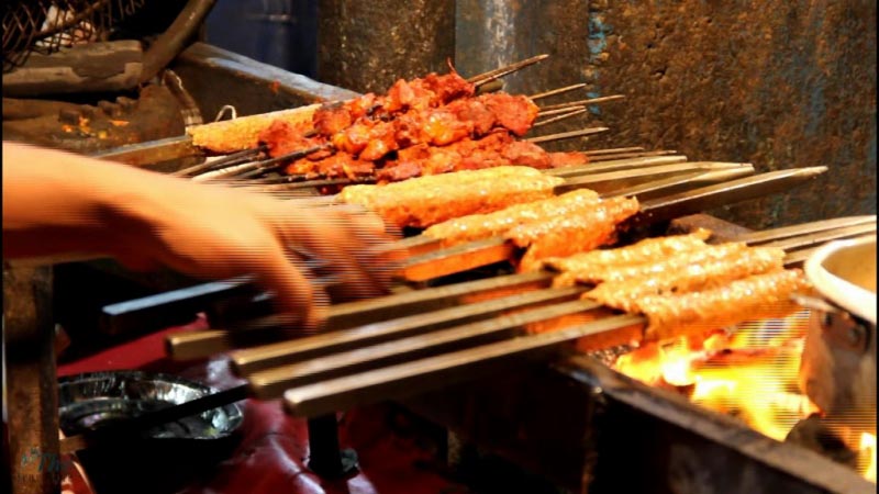  Spicy Streets Of Old Delhi - Video By TheTravellore