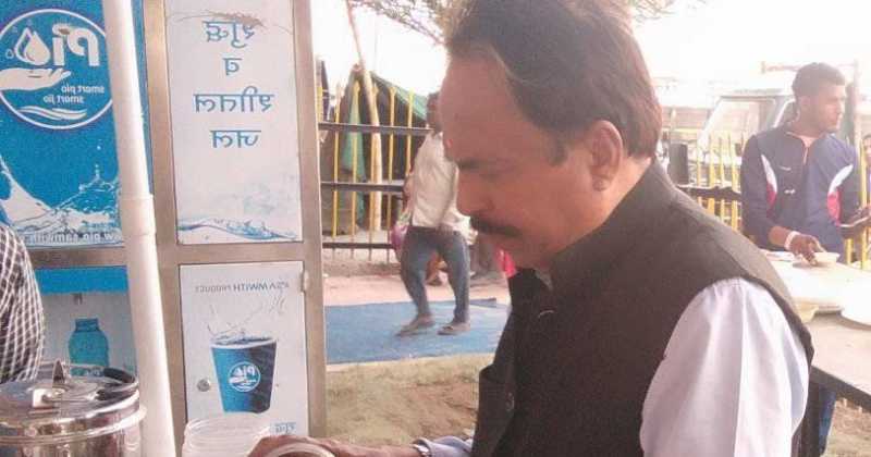 आगरा में गरीबों की सेवा में शुरू हुआ  Tea On Wheels