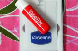  Vaseline Lip Therapy Rosy Lips Review