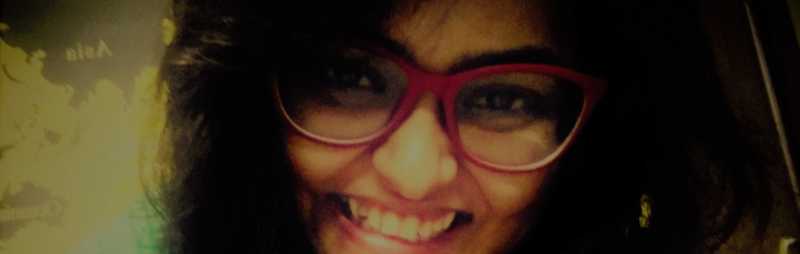 इक उदास शहर का वादा - Wanderer Wordweaver Woman