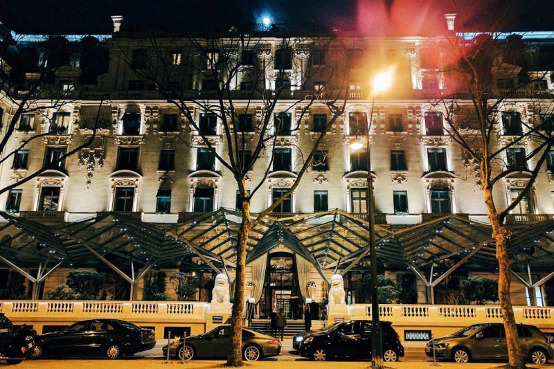 #architecture #paris #art #symmetry #lensflare