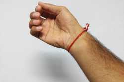 जाने कौन सा रक्षा सूत्र कब बंधना चाहिए। raksha sutr ( moli dhaga ) bandhne ka trika tatha mantra