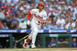 “Scummy behavior”; “What a sad story” - Fans react as Phillies’ Alec Bohm sues his parents over $3M finance mismanagement