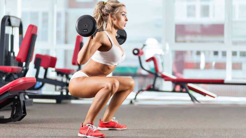 10 Benefits Of Squats And How To Avoid Chicken Legs [With Examples]
