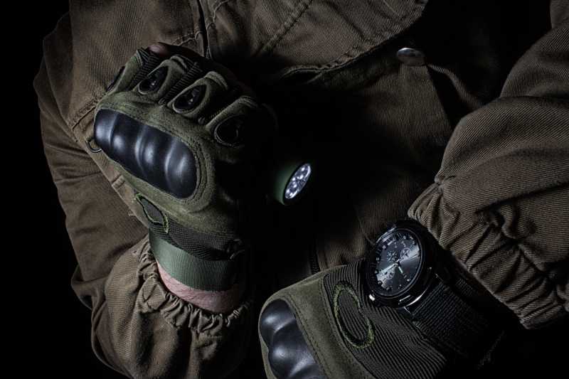 10 Best Tactical Watches On The Market For Weekend Warriors