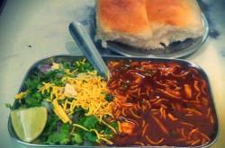 10 Mouth Watering Pune Food You Must Try | FoodieBliss