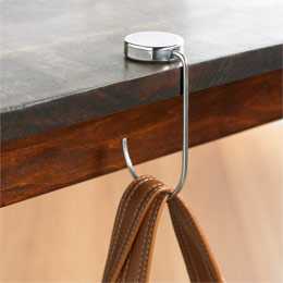 10 étiquette Mistakes That Indians Make While Dining Out