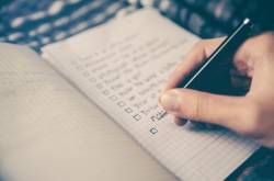 11 Tips to Complete a Long Term Creative Writing Projects On Time - Blogging Techniques