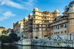 12 Stunning Places to Visit in July in India | Trawell Blog