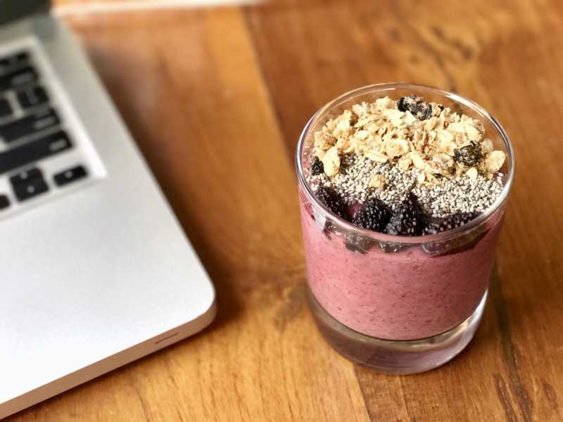 15 Awesome Hangouts In Mumbai To Chill, ‘Work From Home’ And Enjoy Vegan Food.