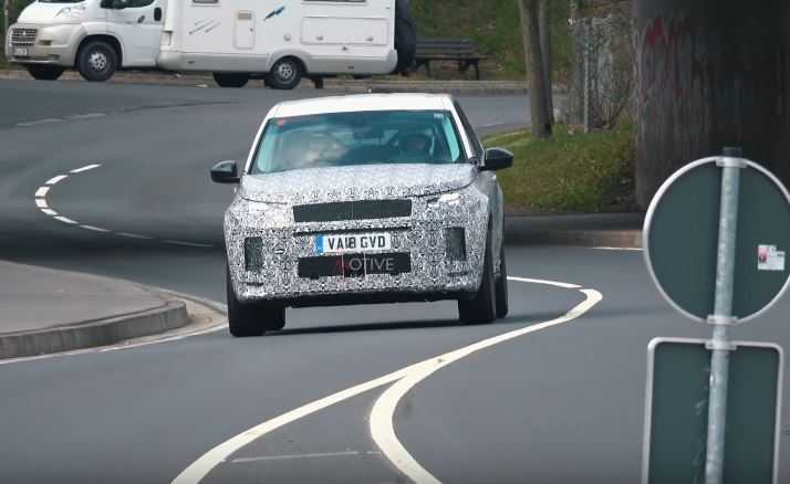 2020 LAND ROVER DISCOVERY SPORT SPYSHOTS And VIDEO