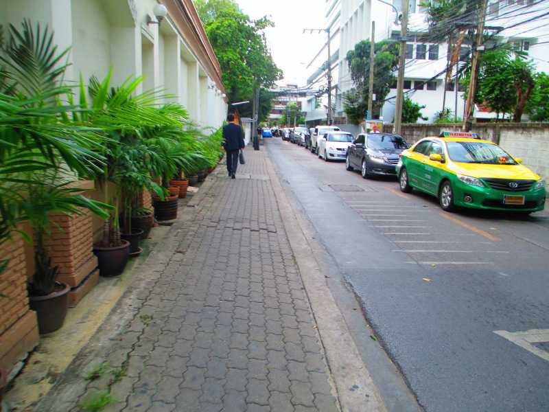 232. Glimpses Of Bangkok: 1: Bangkok Art And Culture Center