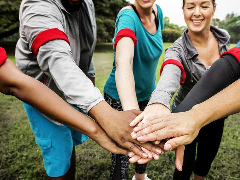 4 Amazingly Effective Team Building Activities Outside The Workplace