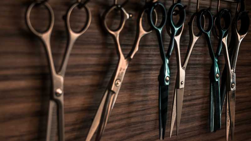 4 Things Every Barber Must Know About Scissors | Scissor Facts