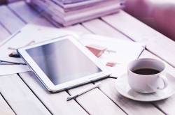 4 Ways to Fight Boredom in Office