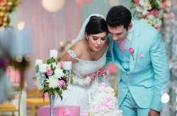 6 Tips You Should Follow While Choosing A Designer Wedding Cake -