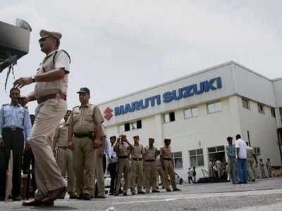 600 सुरक्षाकर्मियों के साथ 300 कर्मचारी काम पर लौटे