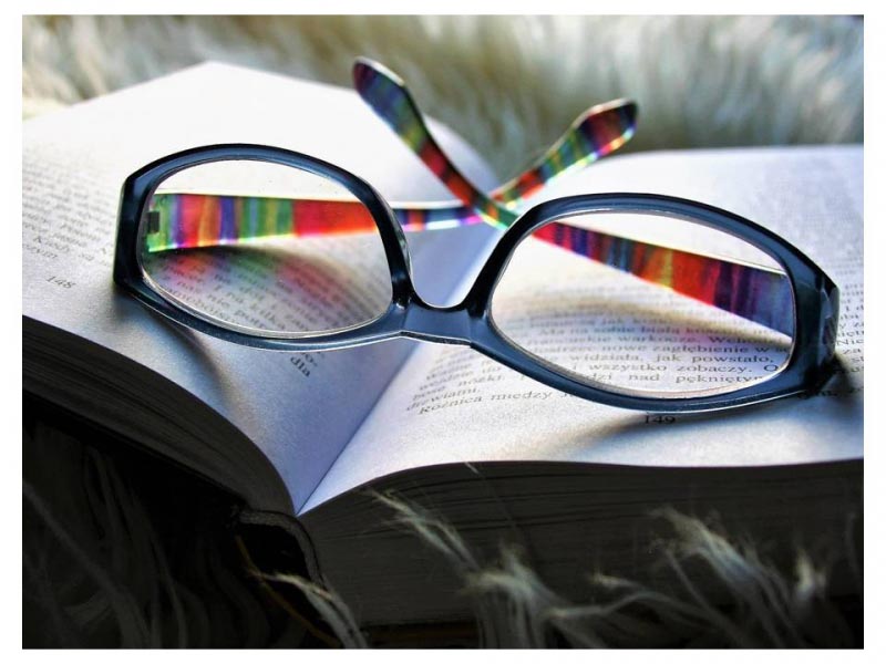 7 Benefits Of Reading That You Should Know - WiKsan