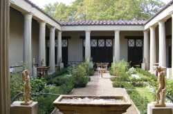 7 Points of Interest in Pompeii