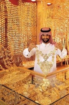 7 Reasons The Gold Souk In Dubai Is Awesome!