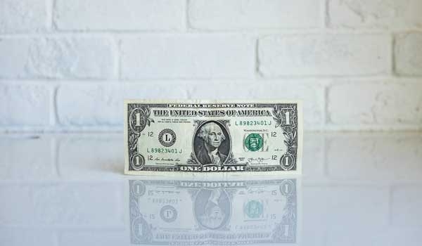 7 Tips For Making Money From Blog That Barely Gets Traffic • Cariblogger.com