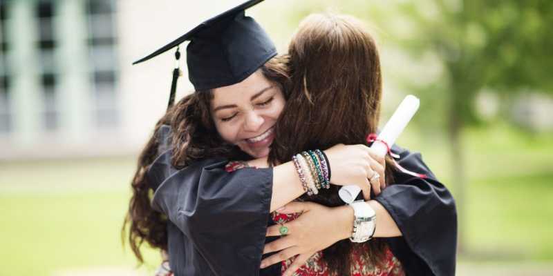 7 Unique Ideas For Creative Graduation Gifts