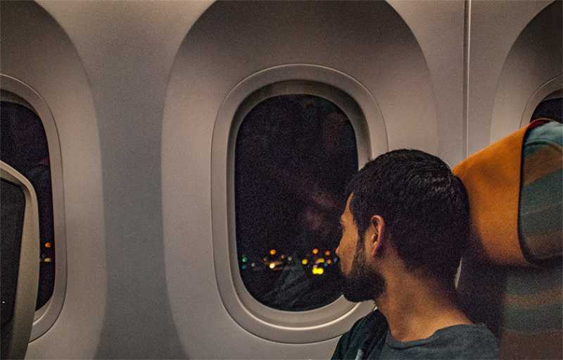 7 Ways To Kill Time On A Flight - FootLoose Dev