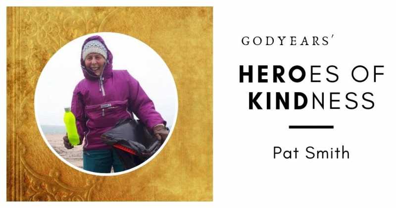 70 Year Old Grandmother Spent 52 Weeks Of 2018 Cleaning Up 52 British Beaches