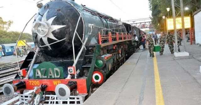 71-years Old Steam Locomotive Is Back To Haul The Palace On Wheels