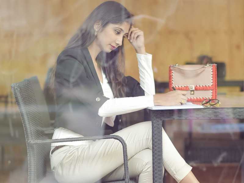 8 Reasons To Get Back To Blogging In 2021 - The Girl At First Avenue | Top Indian Fashion & Lifestyle Blog