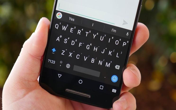 8 Best Android Keyboard Apps To Enhance Your Typing Experience