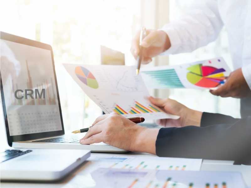 9 Benefits Of A CRM System In B2B Marketing & Sales | Valasys Media | B2B Marketing