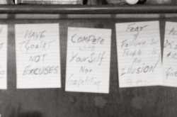 9 Motivational Sticky Notes everyone should have